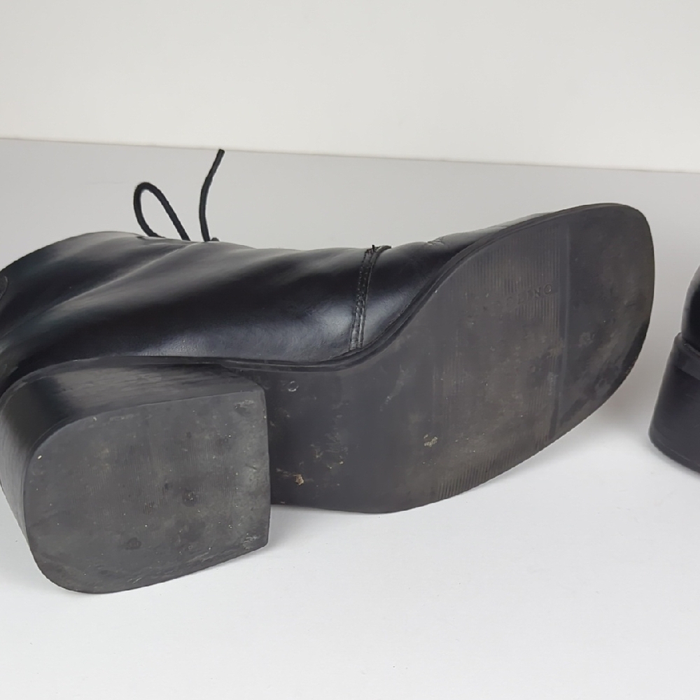 VINTAGE Bandolino Black Leather Ankle Boots with Chunky Heel - Picture 4 of 5